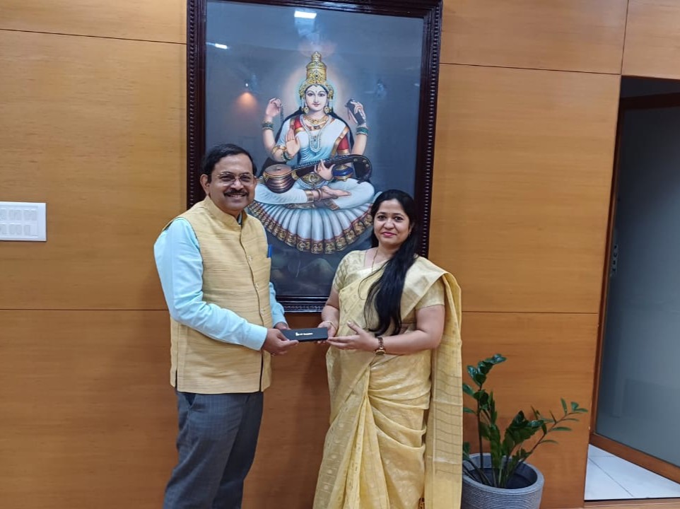 IIIT B - Director Photo